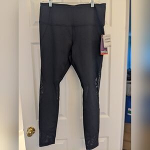 Zella Workout Leggings with Mesh Panels Size XL NWT